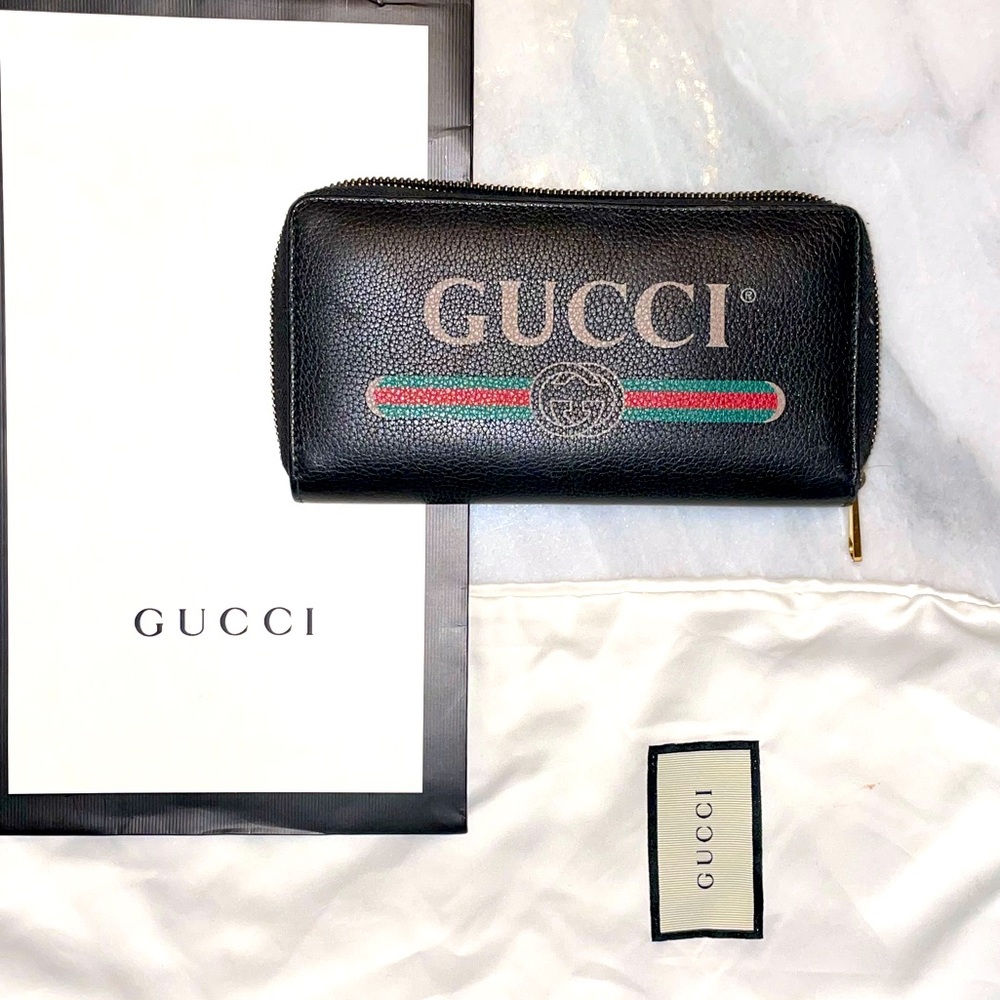 GUCCI Wallet, Dust Bag, + Shopper